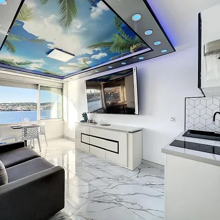 240 Magnifique Deluxe Hammam Vue Apartment
