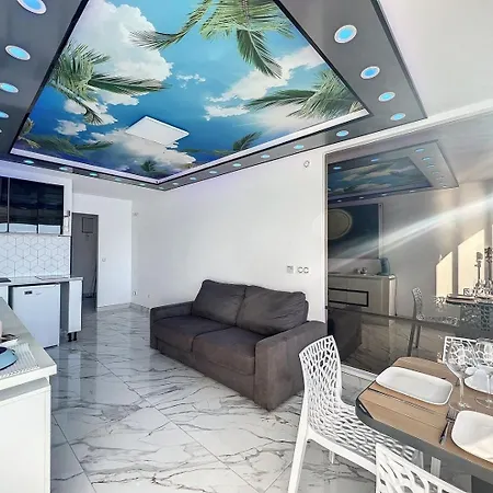 240 Magnifique Deluxe Hammam Vue Apartment Agde