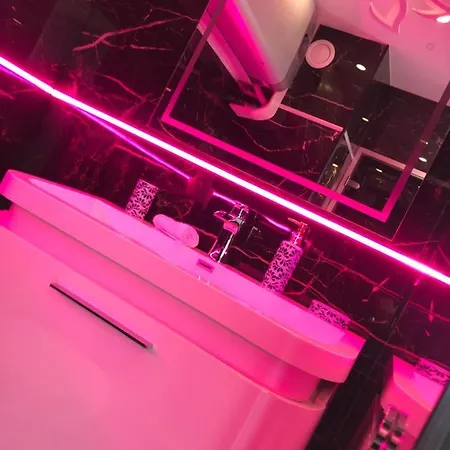 240 Magnifique Deluxe Hammam Vue * Agde