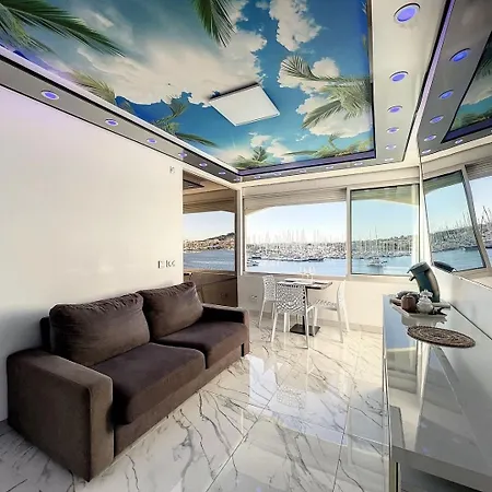 240 Magnifique Deluxe Hammam Vue * Agde