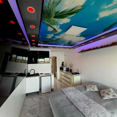 240 Magnifique Deluxe Vue Апартаменты *